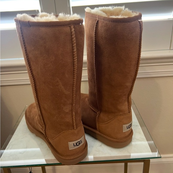 UGG Plush Lamb Fur Boots - Tan - Picture 14 of 16